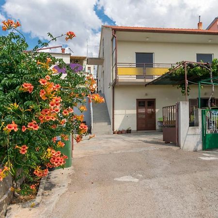 Apartment Lele Primošten Eksteriør billede