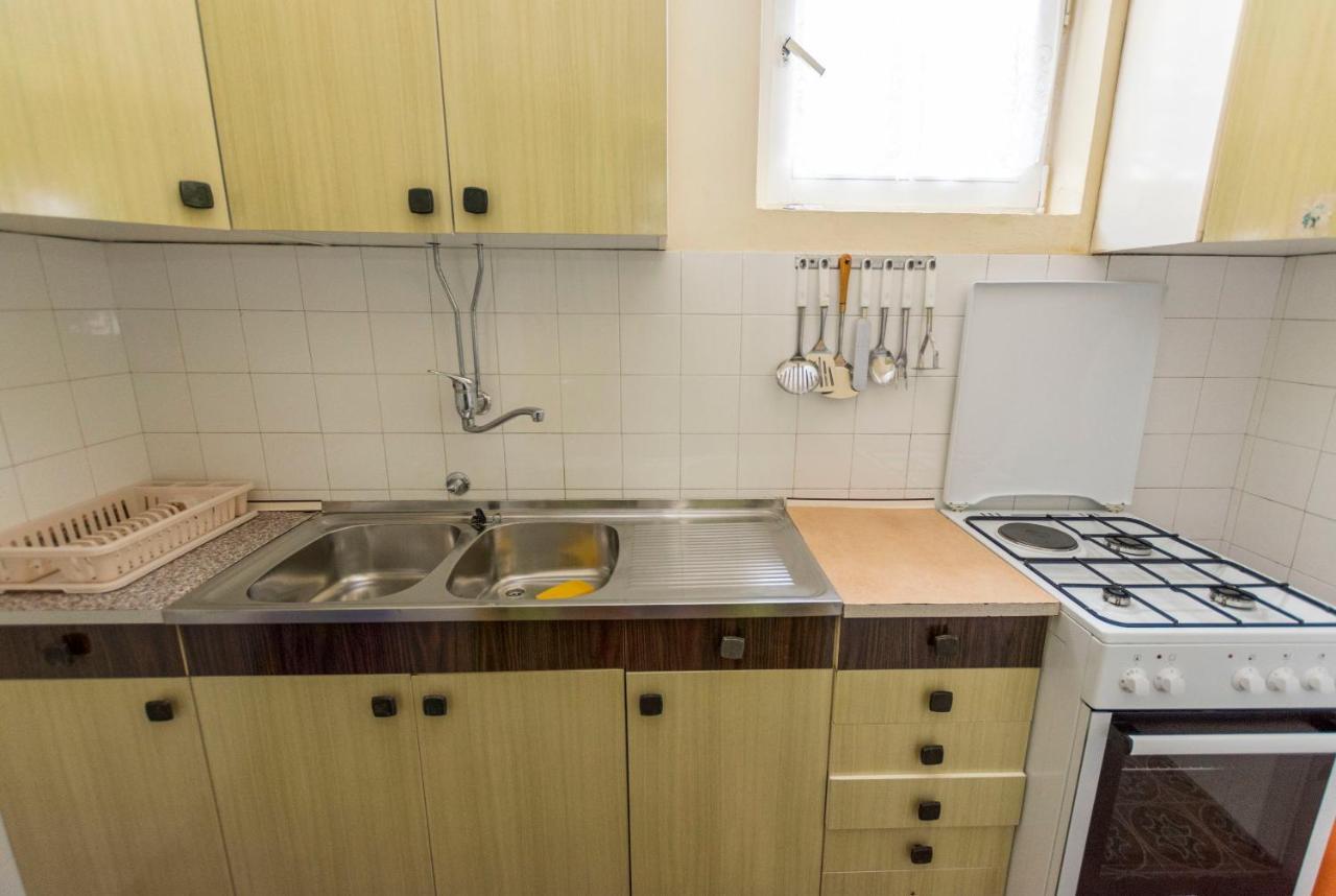 Apartment Lele Primošten Eksteriør billede